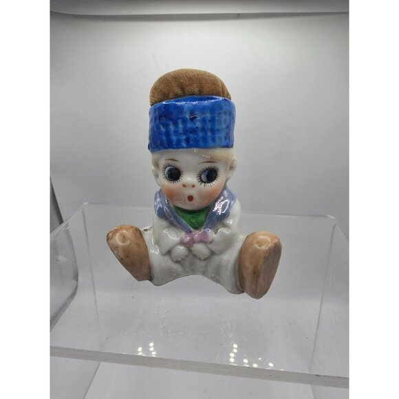 Vintage Porcelain Ceramic Big Eyed Boy Looking Surprised Pin Cushion Needle Hold - Picture 2 of 9